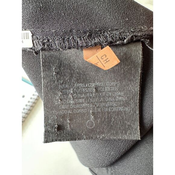 Tahari Split Neck Sleeveless Black Blouse Size Small - Picture 7 of 7